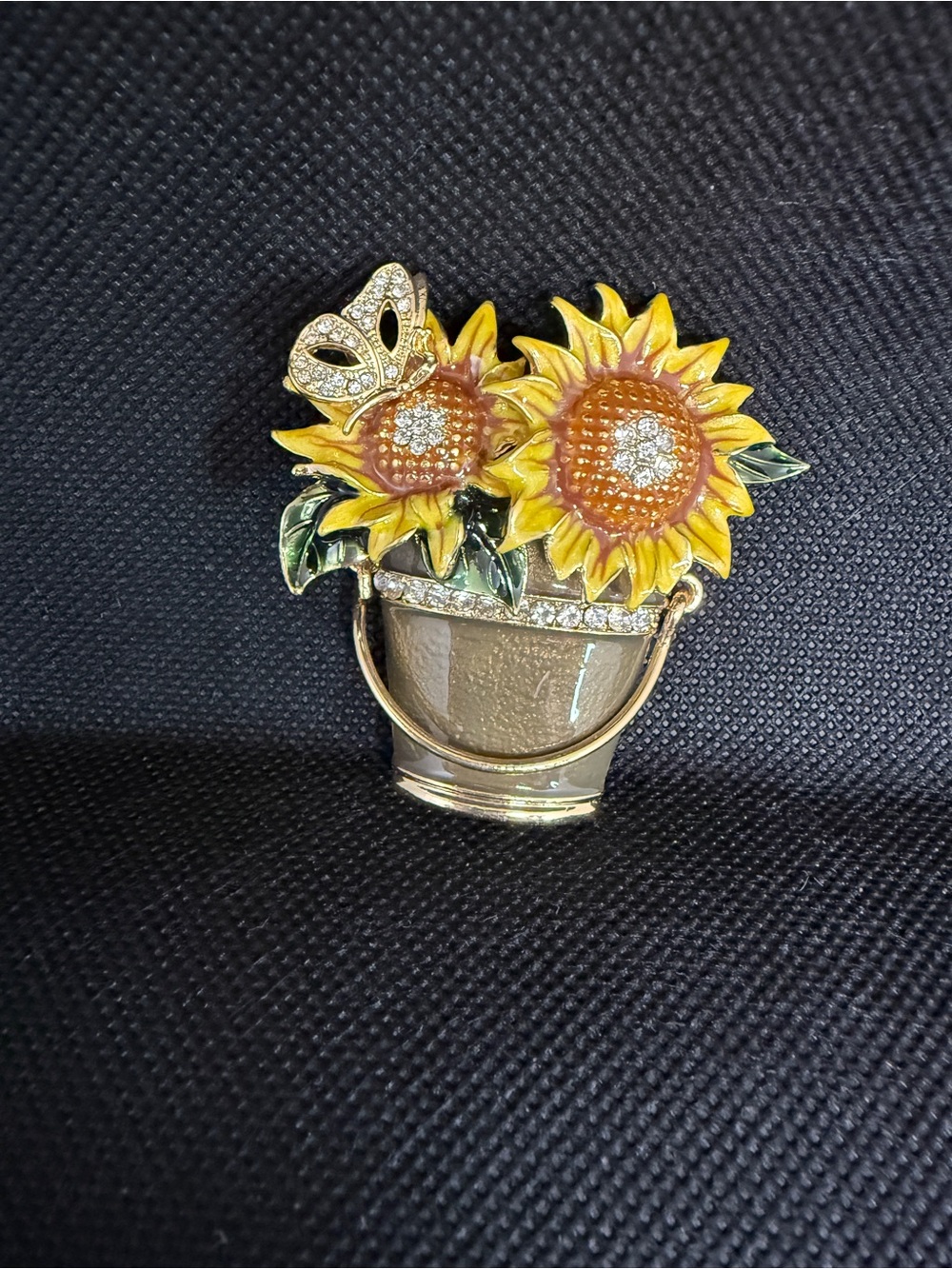 Napier Brooch Gold Tone Sunflower Butterfly Pot with Crystal & Enamel Accent - Picture 10 of 11